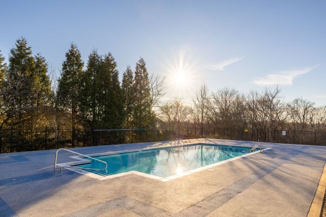 516 Emerson Hill Rd, Nolensville, TN 37135