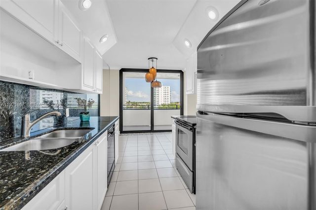 1500 N Ocean Blvd 502, Pompano Beach, FL 33062