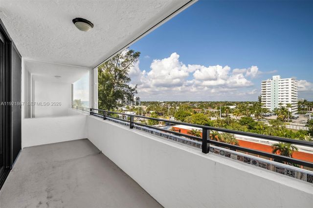 1500 N Ocean Blvd 502, Pompano Beach, FL 33062