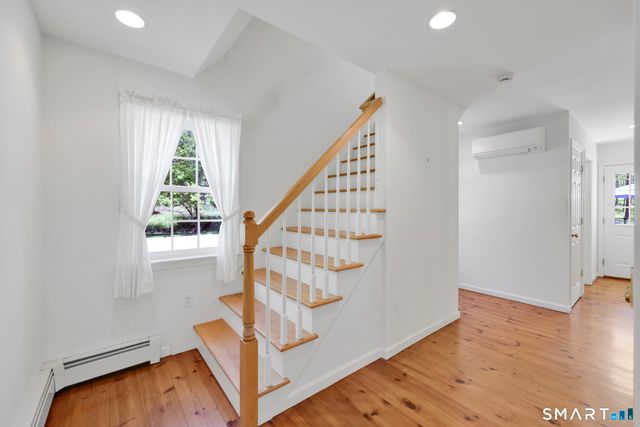 710 Storrs Road, Mansfield, CT 06268