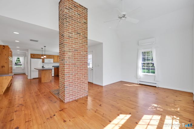 710 Storrs Road, Mansfield, CT 06268
