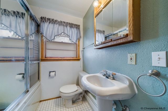 1056 HIGH ST, Wheatland, WY 82201