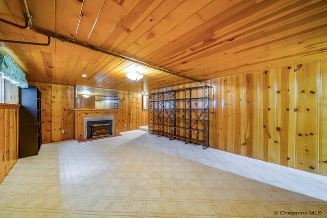 1056 HIGH ST, Wheatland, WY 82201