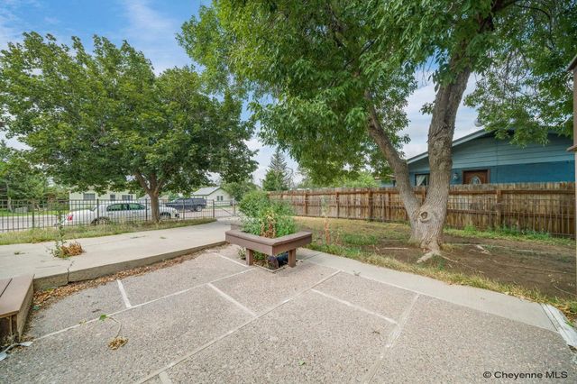 1056 HIGH ST, Wheatland, WY 82201