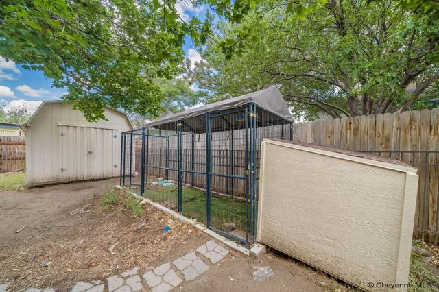 1056 HIGH ST, Wheatland, WY 82201