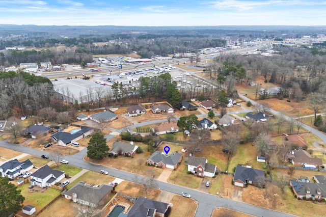 4404 Lexington Park Circle, Bryant, AR 72022