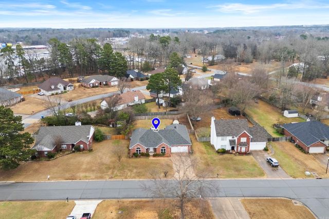 4404 Lexington Park Circle, Bryant, AR 72022