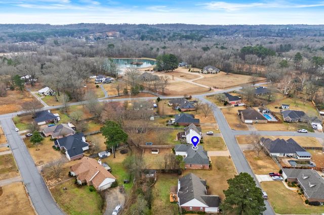 4404 Lexington Park Circle, Bryant, AR 72022