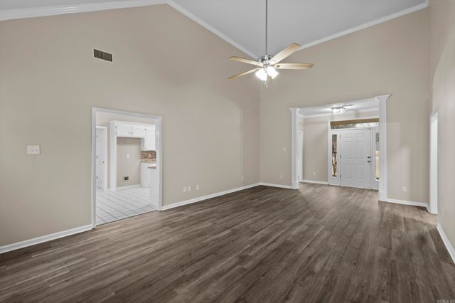 4404 Lexington Park Circle, Bryant, AR 72022