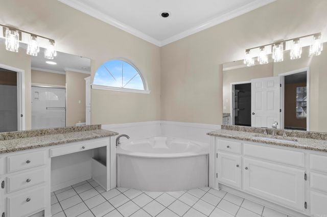 4404 Lexington Park Circle, Bryant, AR 72022