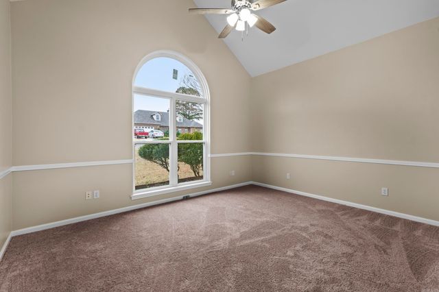 4404 Lexington Park Circle, Bryant, AR 72022