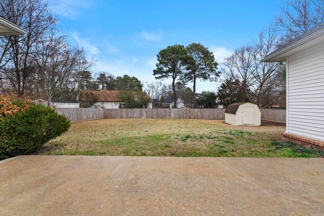 4404 Lexington Park Circle, Bryant, AR 72022