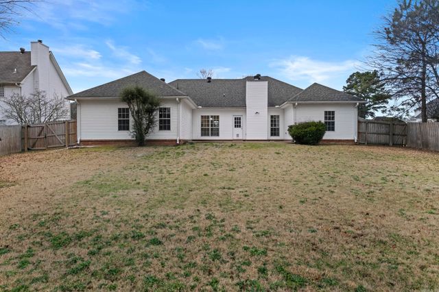 4404 Lexington Park Circle, Bryant, AR 72022