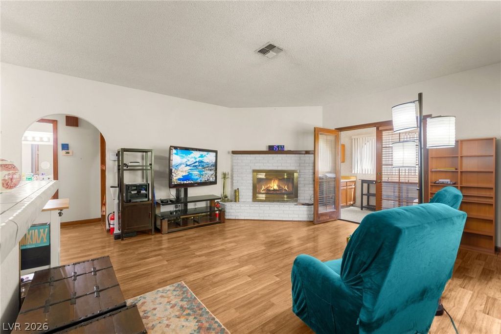 1400 Santa Margarita Street H, Las Vegas, NV 89146 — photo 2