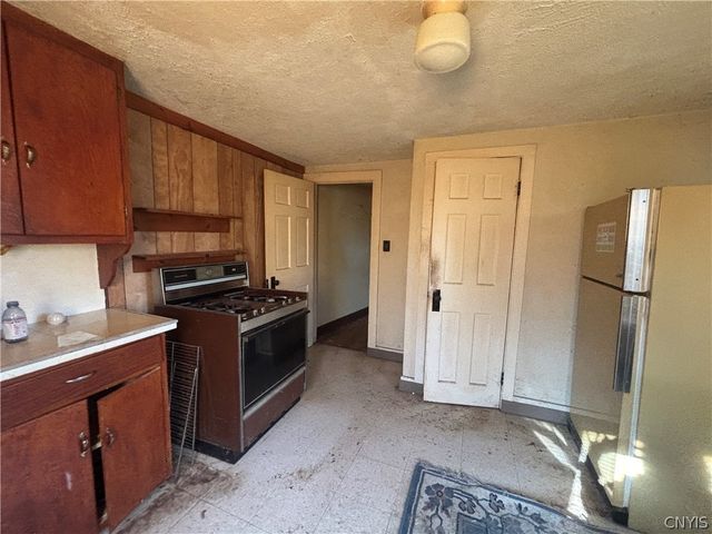 5150 Jamesville Road, Dewitt, NY 13078