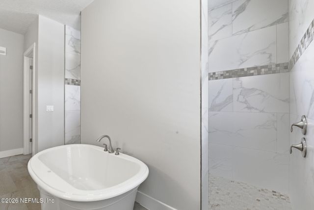 1435 MAHAMA BLUFF Road, Green Cove Springs, FL 32043