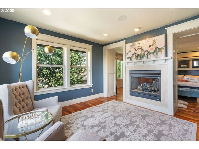 1046 Nw DEERFERN Loop, Camas, WA 98607