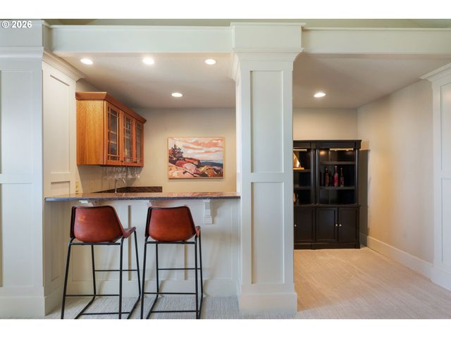 1046 Nw DEERFERN Loop, Camas, WA 98607