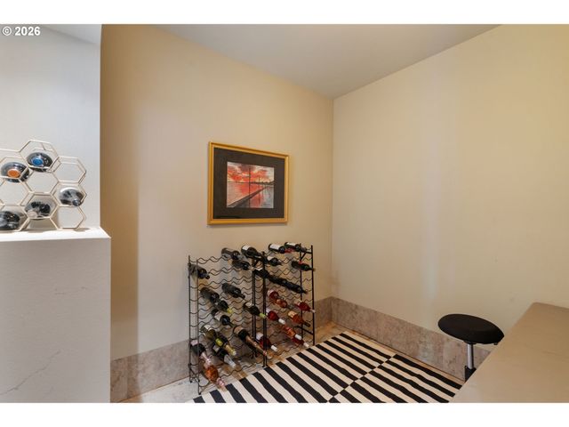 1046 Nw DEERFERN Loop, Camas, WA 98607