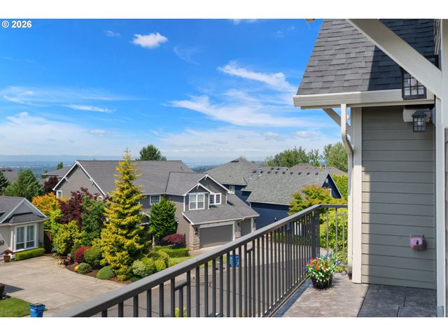 1046 Nw DEERFERN Loop, Camas, WA 98607