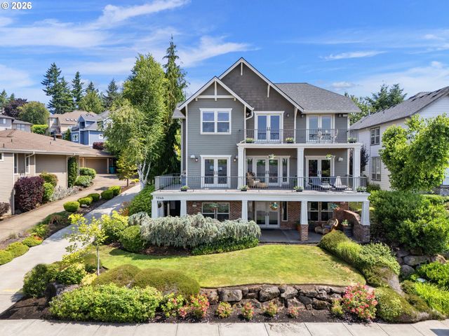 1046 Nw DEERFERN Loop, Camas, WA 98607