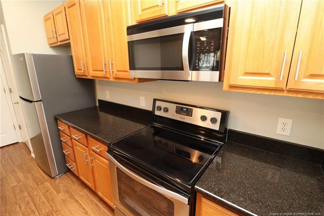 223 Eyam Hall Lane, Apex, NC 27502