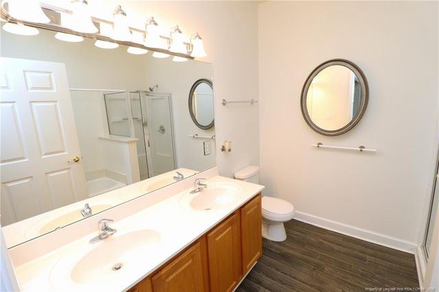 223 Eyam Hall Lane, Apex, NC 27502