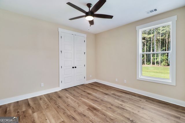 100 Roberts Road, Springfield, GA 31329