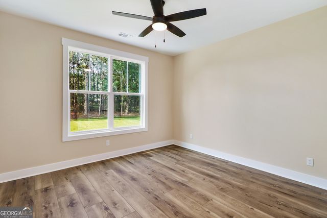 100 Roberts Road, Springfield, GA 31329