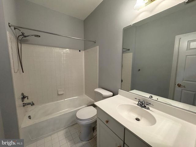 15028 GAFFNEY CIR, Gainesville, VA 20155
