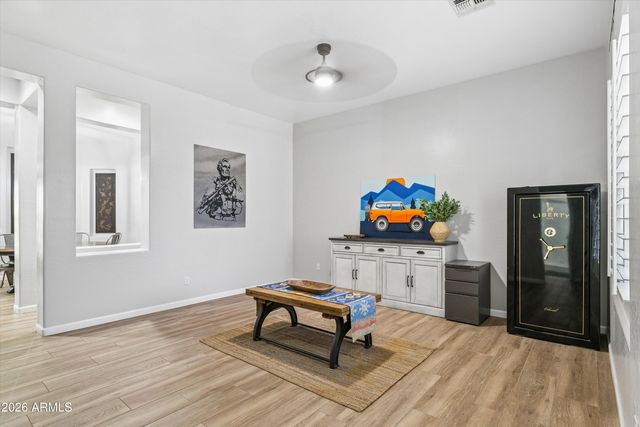 42738 N COURAGE Trail, Anthem, AZ 85086