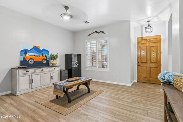42738 N COURAGE Trail, Anthem, AZ 85086