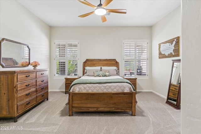 42738 N COURAGE Trail, Anthem, AZ 85086