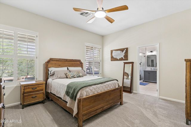 42738 N COURAGE Trail, Anthem, AZ 85086