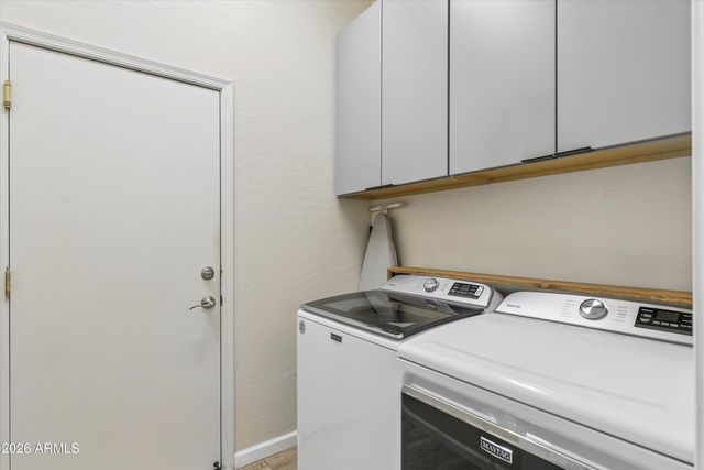 42738 N COURAGE Trail, Anthem, AZ 85086