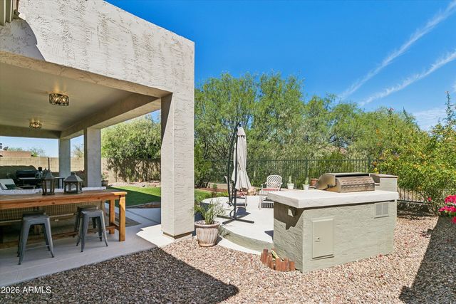 42738 N COURAGE Trail, Anthem, AZ 85086