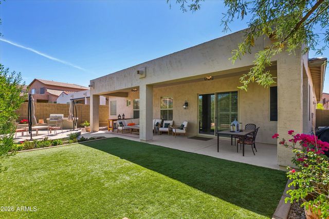 42738 N COURAGE Trail, Anthem, AZ 85086