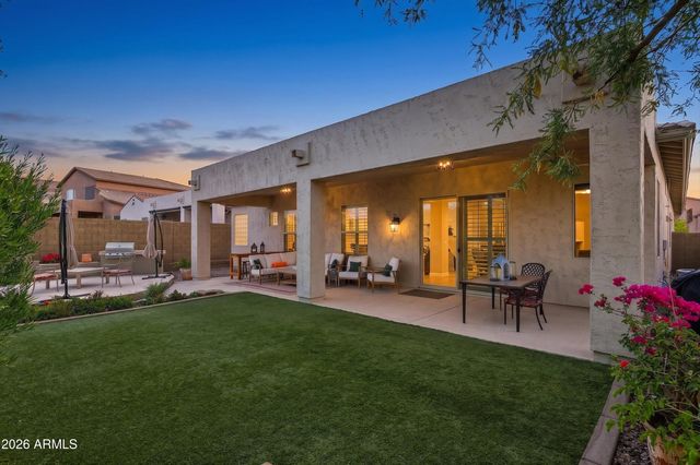 42738 N COURAGE Trail, Anthem, AZ 85086