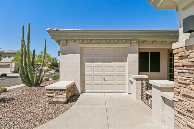 42738 N COURAGE Trail, Anthem, AZ 85086