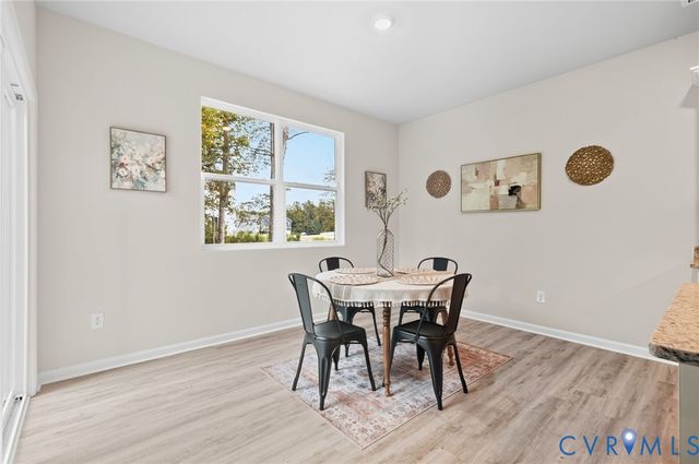 1650 River Bluff Ln, North Prince George, VA 23860