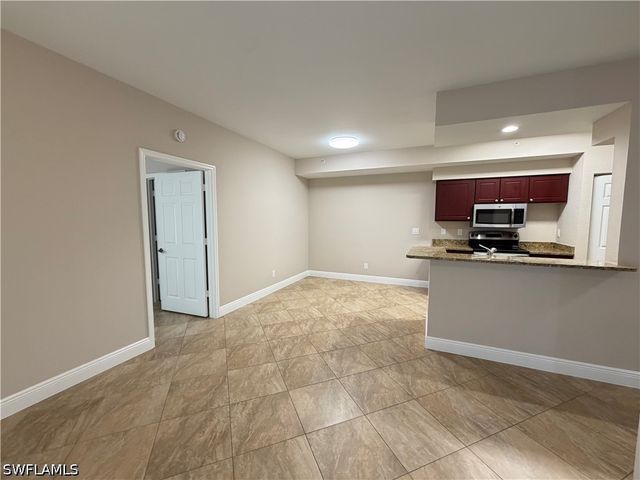 4635 Saint Croix LN 1214, Naples, FL 34109