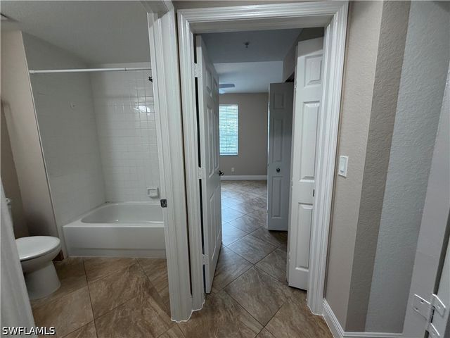 4635 Saint Croix LN 1214, Naples, FL 34109