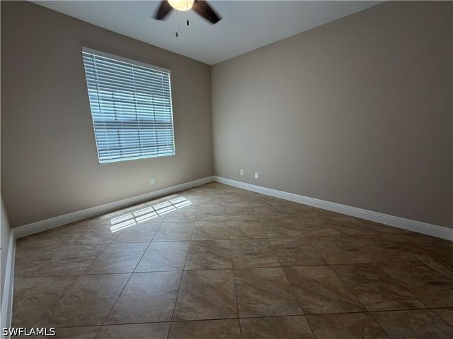 4635 Saint Croix LN 1214, Naples, FL 34109