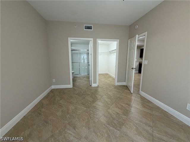 4635 Saint Croix LN 1214, Naples, FL 34109