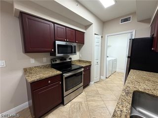 4635 Saint Croix LN 1214, Naples, FL 34109