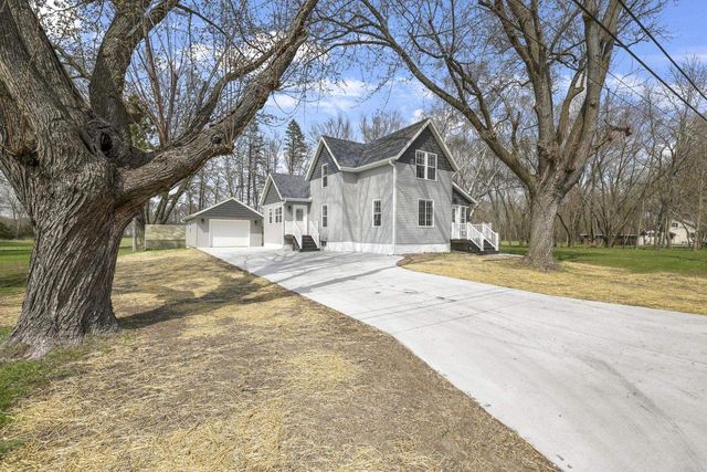 417 VAN HORN STREET, Berlin, WI 54923