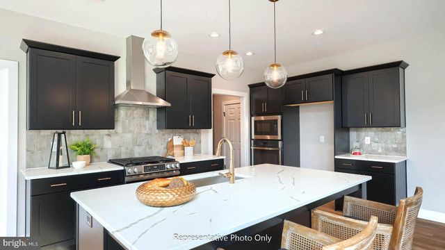 600 SUNSET BLVD, Annville, PA 17003