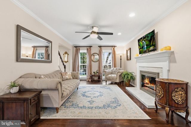 4464 BRITON CT, Woodbridge, VA 22192