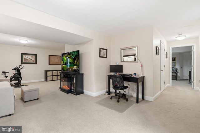 4464 BRITON CT, Woodbridge, VA 22192