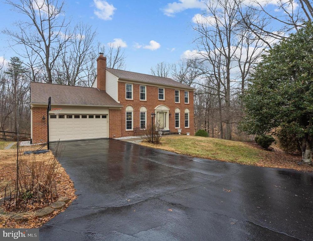 4464 BRITON CT, Woodbridge, VA 22192